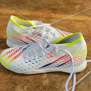 Adidas Predator indoor soccer shoes - women’s size 9, men’s size 7.5